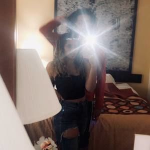 Meet your Posher, Janiah